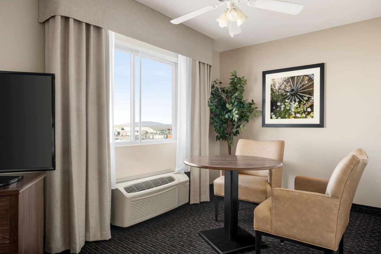 Baymont By Wyndham Rawlins Exterior foto